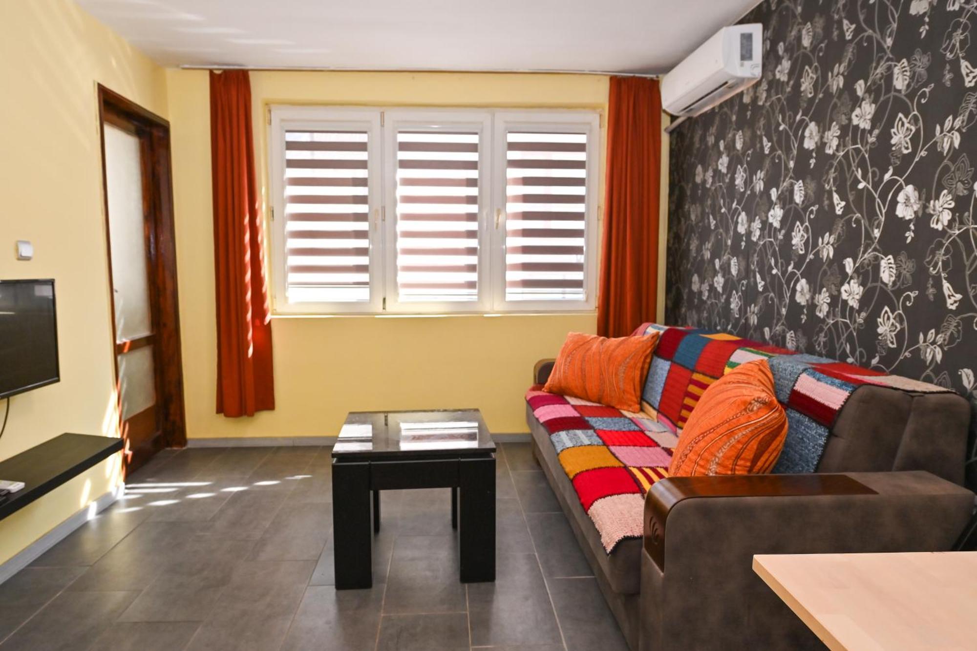 Eli Apartment Burgas City Exterior foto